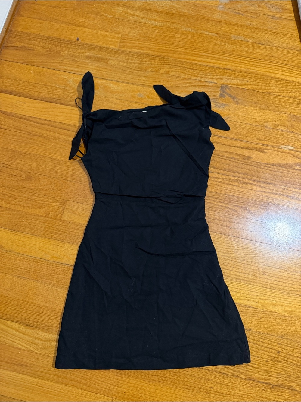 Sleek Black Mini Dress with Tie-Strap Detail